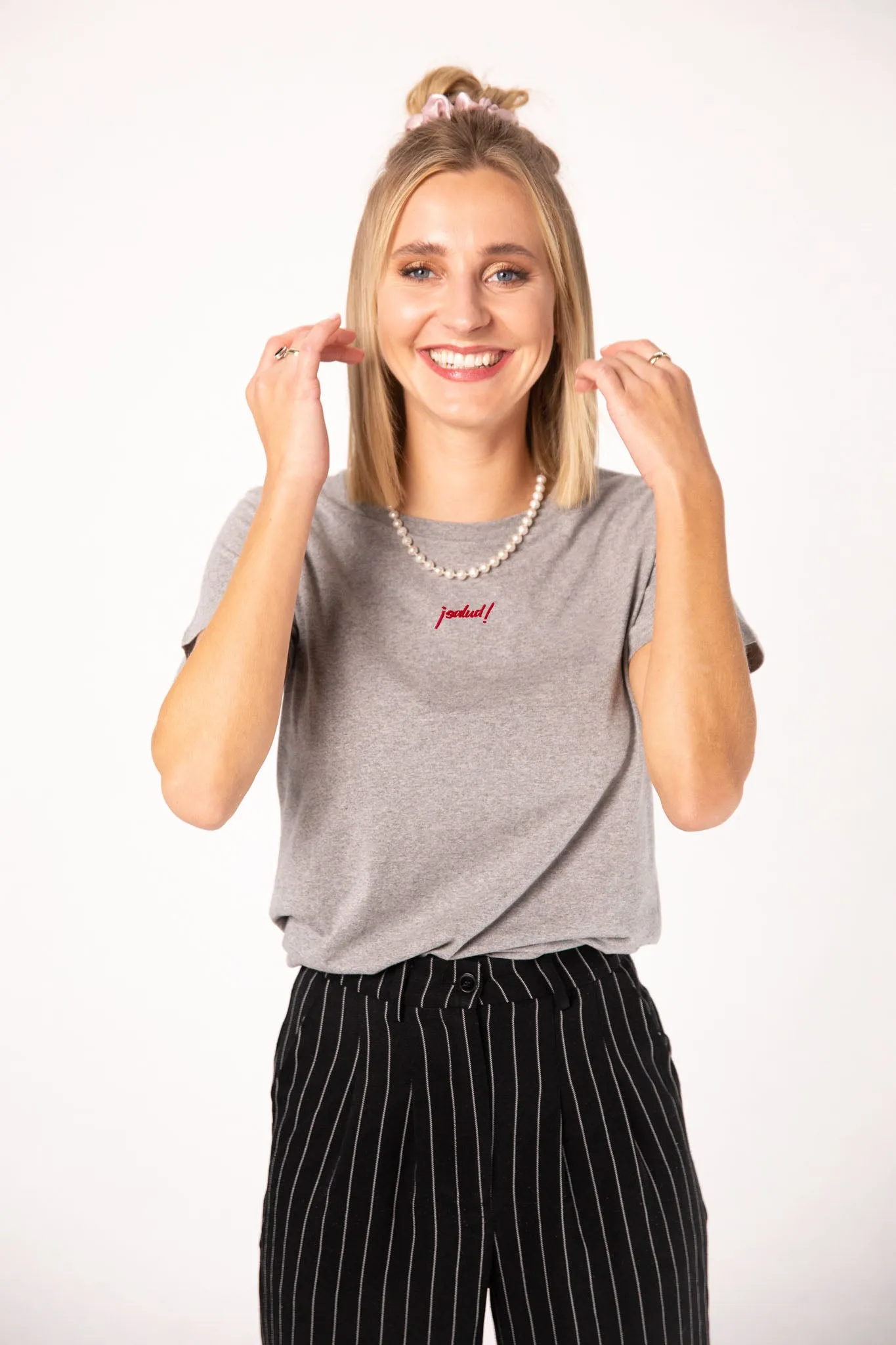 Cheers Collection | Besticktes Frauen Oversized Bio Baumwoll T-Shirt