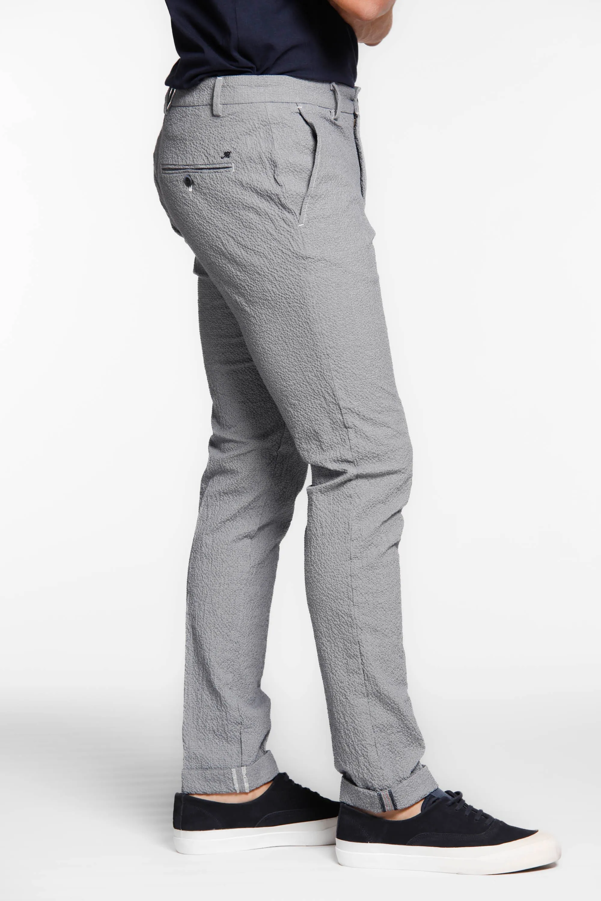 Milano Style pantalone chino uomo in seersucker extra slim fit