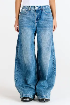 Slim-Fit Sweeper Jeans in Blue