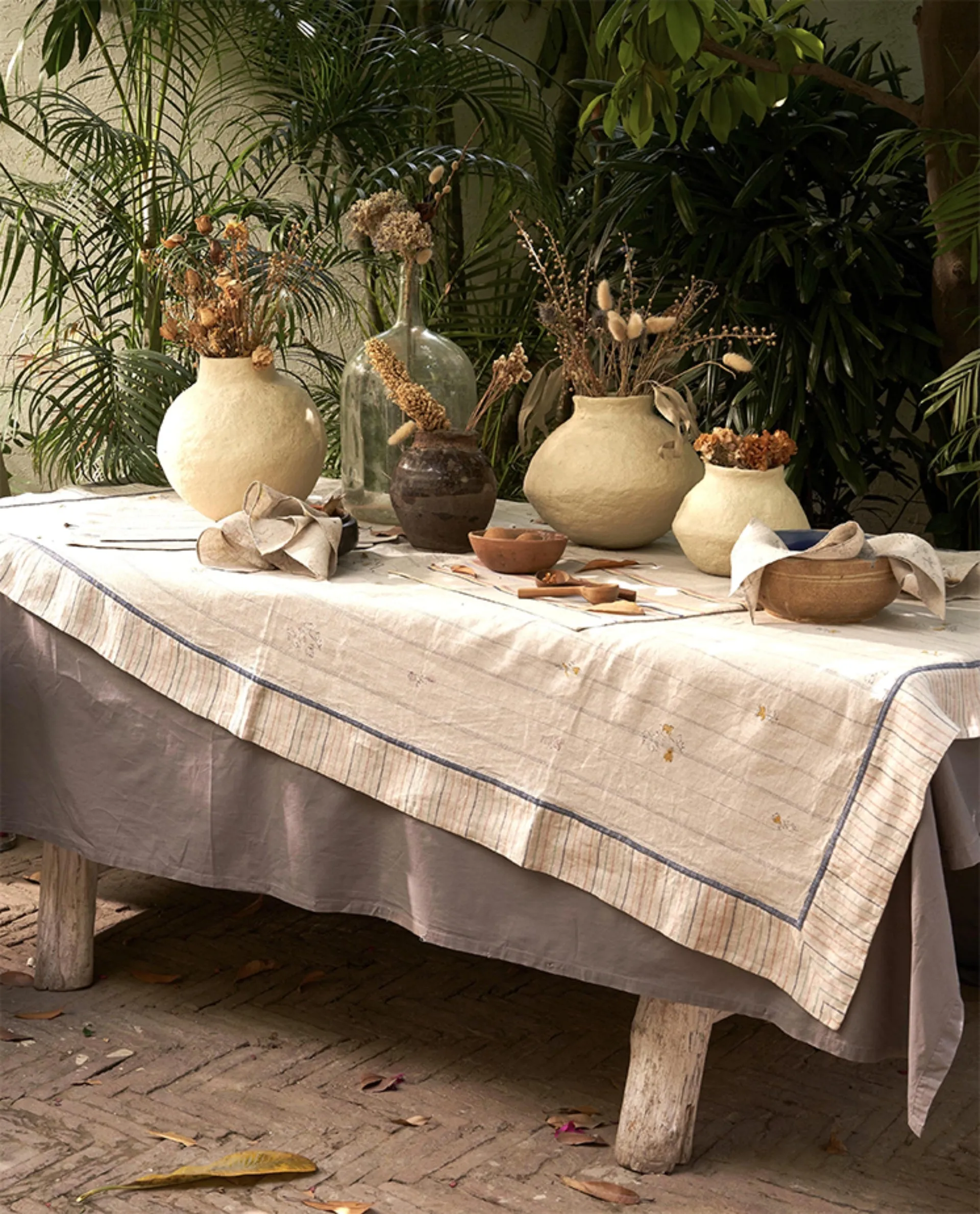 TABLE COVER